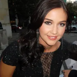 Portrait of Jacqueline Jossa