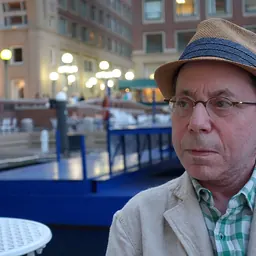 Portrait of Mark Fischer