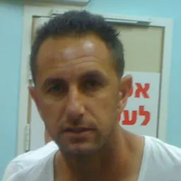 Portrait of David Amsalem