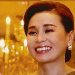 Portrait of Queen Suthida