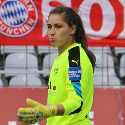 Portrait of Lisa Weiß