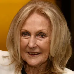 Portrait of Eva Jiřičná
