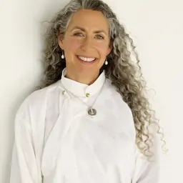 Portrait of Linda Pritzker