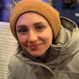 Portrait of Lauren Patten