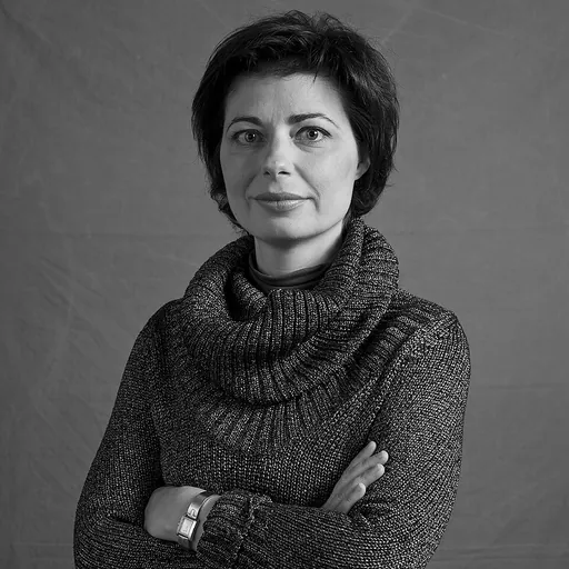 Portrait of Mónica Bettencourt-Dias