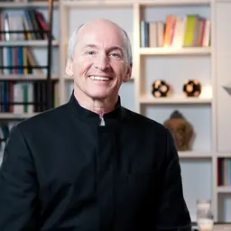 Portrait of Marc Bogaerts
