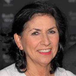 Portrait of Danielle Spera
