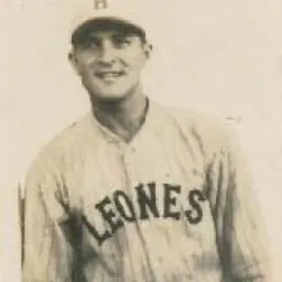 Portrait of Oscar Estrada