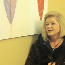 Portrait of Linda Hoxit