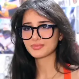 Portrait of SSSniperWolf