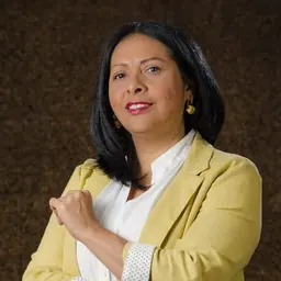 Portrait of Dignora Hernández