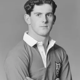 Portrait of Malcolm Thomas