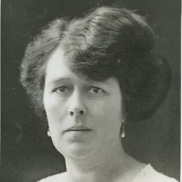 Portrait of Lilian Marguerite Medland