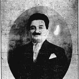 Portrait of Leonidas Varouxis