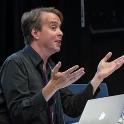Portrait of Simon Spencer