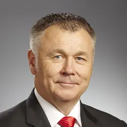 Portrait of Mick Veitch