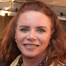 Portrait of Leilane Neubarth