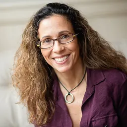 Portrait of Rania Matar