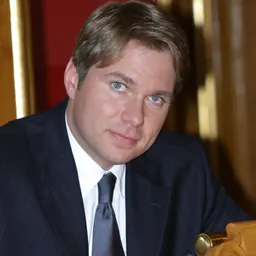 Portrait of Henrik Rød