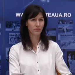 Portrait of Oana Pantelimon