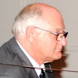 Portrait of Grant Hammond