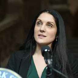 Portrait of Jessica Scarcella-Spanton