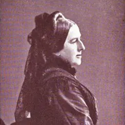 Portrait of Rachel Simon