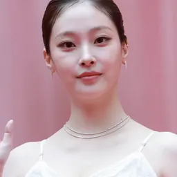 Portrait of Choi Hee-jin