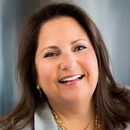 Portrait of Dana Wolfe