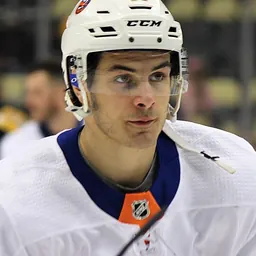 Portrait of Mathew Barzal