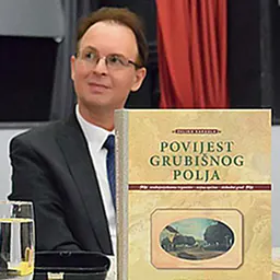 Portrait of Željko Karaula