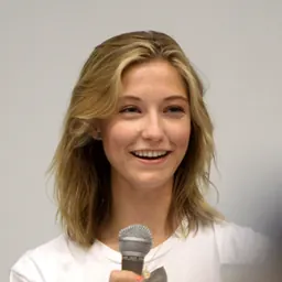 Portrait of Caitlin Gerard