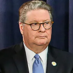 Portrait of Peter Harckham