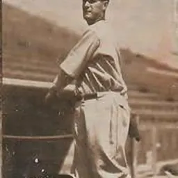Portrait of Les Sweetland