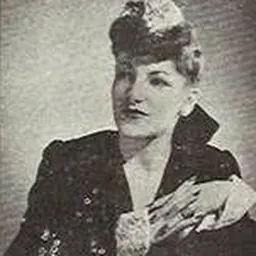 Portrait of Sofía Noel