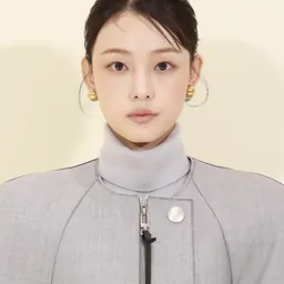 Portrait of Jeon So-nee