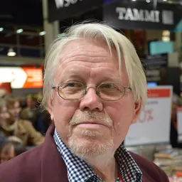 Portrait of Lars Sund
