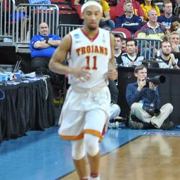 Portrait of Jordan McLaughlin
