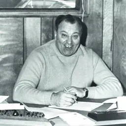Portrait of Ray Meyer
