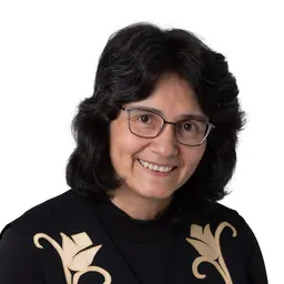 Portrait of Debra Toporowski