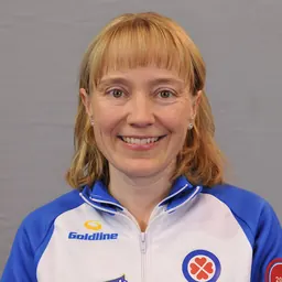 Portrait of Amy Nixon