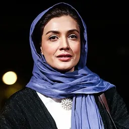Portrait of Leila Zare