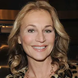Portrait of Caroline Beil