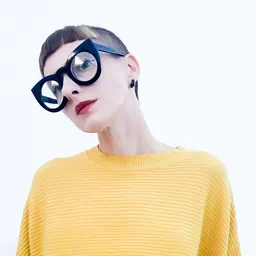 Portrait of Julie Reshe