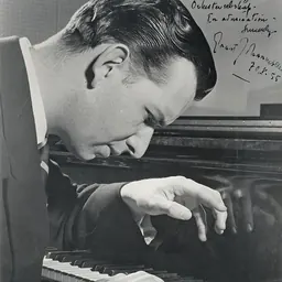 Portrait of Grant Johannesen