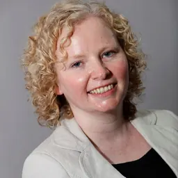 Portrait of Claire Baker