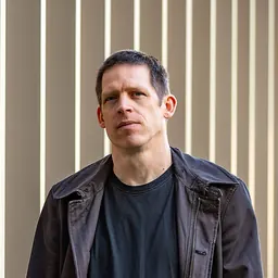 Portrait of Guto Puw