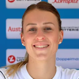 Portrait of Lena Kreundl