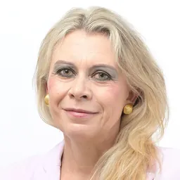 Portrait of Sylvie Josserand