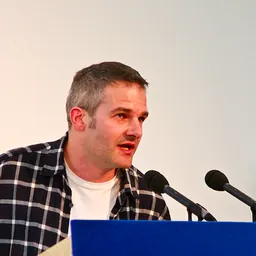 Portrait of Jon Morter